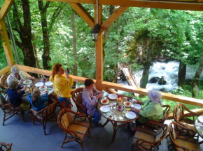 Hotel Ravnjak, Dobrilovina